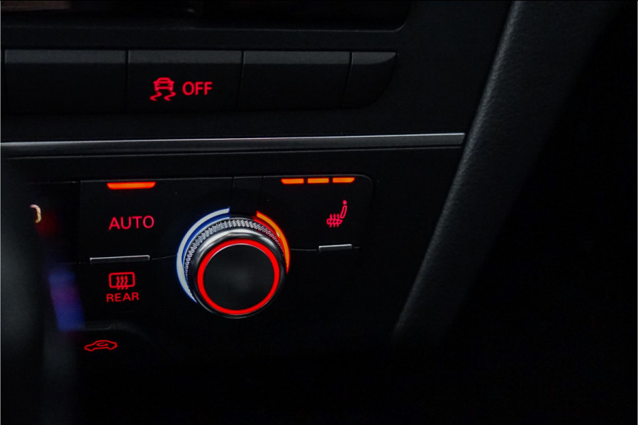 Audi A6 Avant 1.8 TFSI Ultra S line Edition Pano ACC Camera 20"