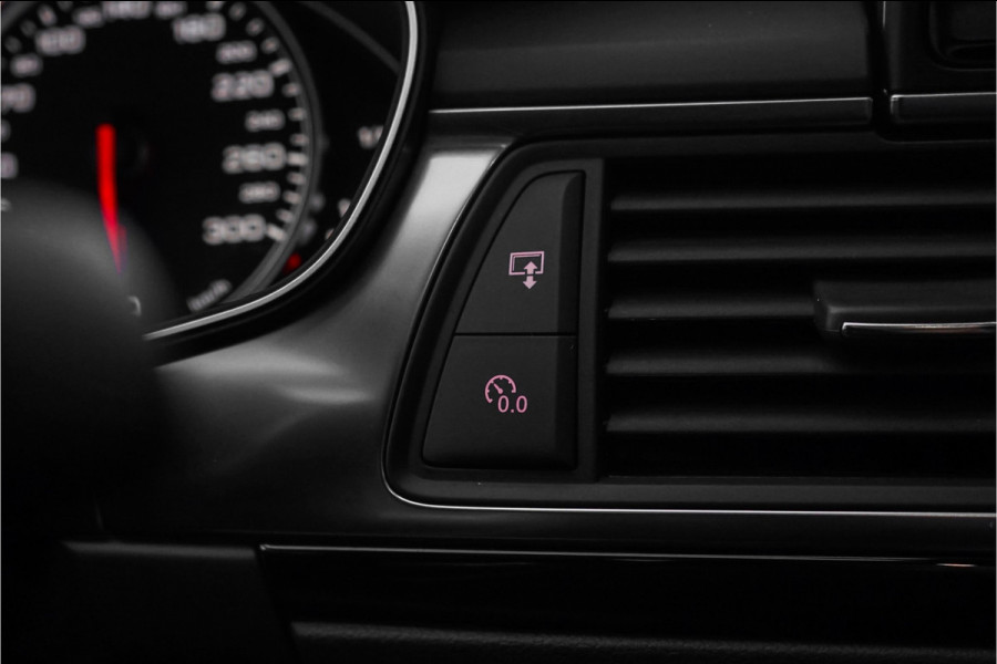 Audi A6 Avant 1.8 TFSI Ultra S line Edition Pano ACC Camera 20"