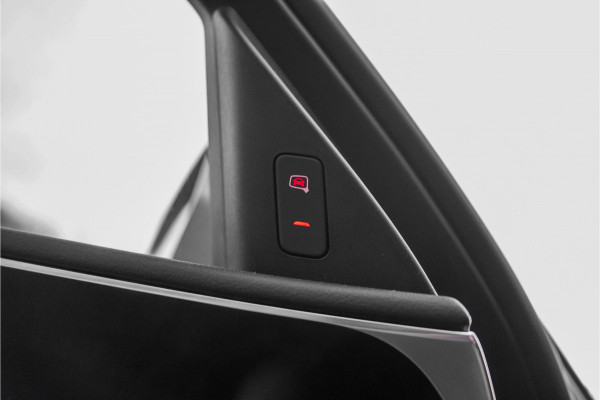 Audi A6 Avant 1.8 TFSI Ultra S line Edition Pano ACC Camera 20"