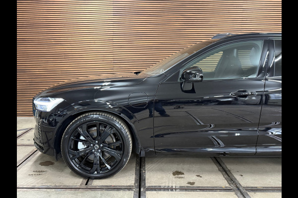 Volvo XC60 2.0 T6 Plug-in hybrid AWD Ultra Black Edition | Pano | Luchtvering | 21' inch | Harman/Kardon | BTW