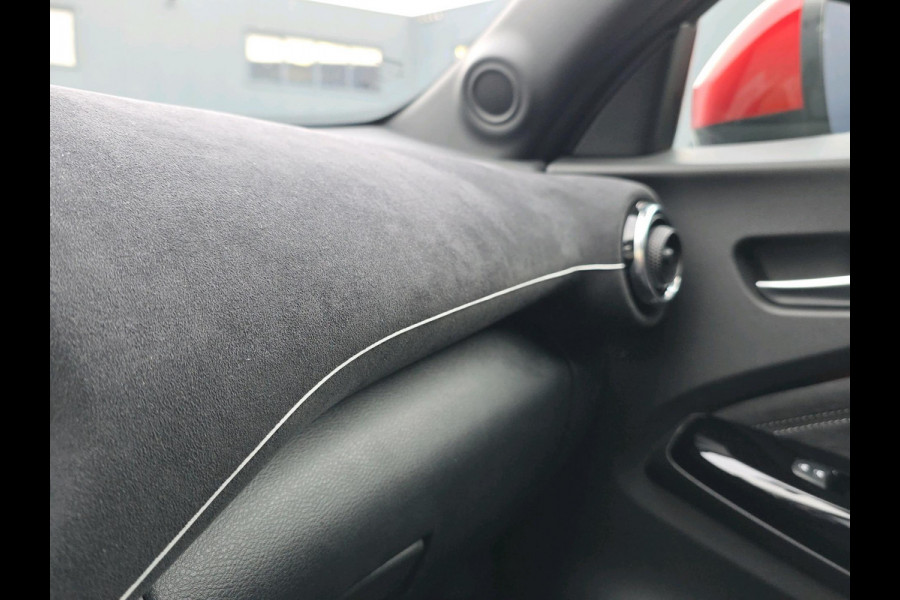Nissan Juke 1.0 DIG-T N-Design | Volleder | Bose | Navigatie | Two Tone | Achteruitrijcamera/Parkeersensoren |