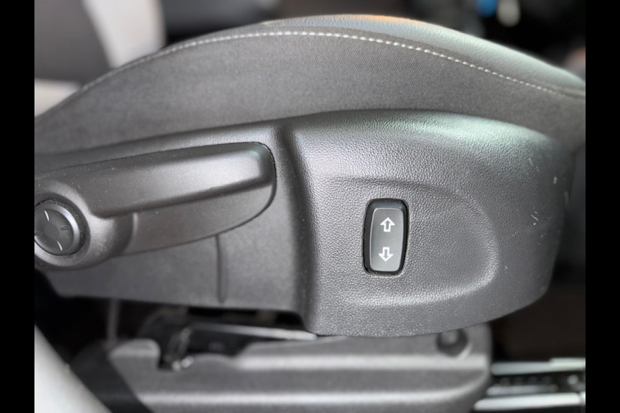 Opel Crossland X 1.2 Turbo Innovation | Pano | 17' inch | HUD | Half leder | Navigatie | Camera