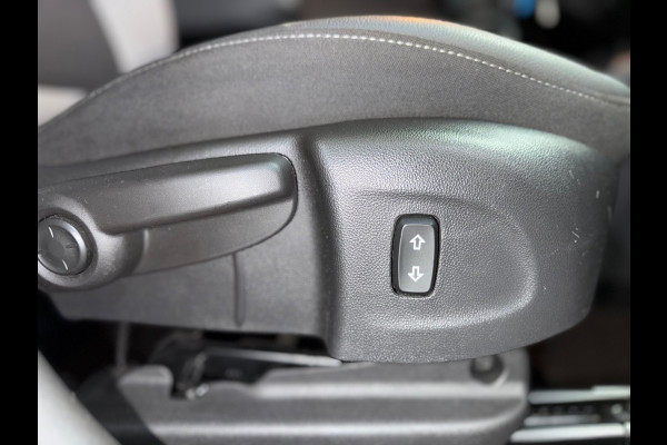 Opel Crossland X 1.2 Turbo Innovation | Pano | 17' inch | HUD | Half leder | Navigatie | Camera