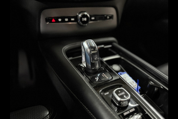 Volvo XC90 2.0 T8 Twin Engine AWD Inscription 7p. | Bowers&Wilkins | Pano | Adaptive Cruise | 360° Camera | Leder | HUD | Memory