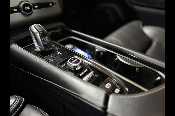 Volvo XC90 2.0 T8 Twin Engine AWD Inscription 7p. | Bowers&Wilkins | Pano | Adaptive Cruise | 360° Camera | Leder | HUD | Memory