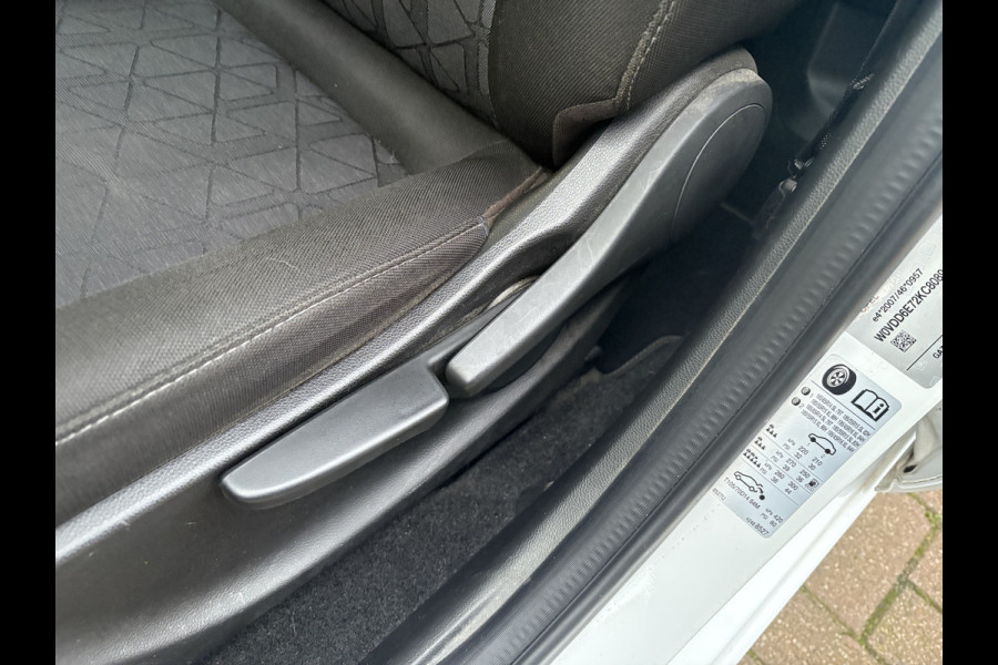 Opel KARL 1.0 EcoFLEX 75pk 120 Jaar Edition Plus AIRCO/CRUISE/MEDIA/PDC/15INCH