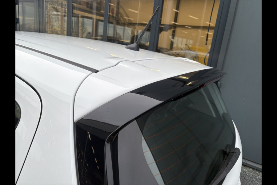 Opel KARL 1.0 EcoFLEX 75pk 120 Jaar Edition Plus AIRCO/CRUISE/MEDIA/PDC/15INCH