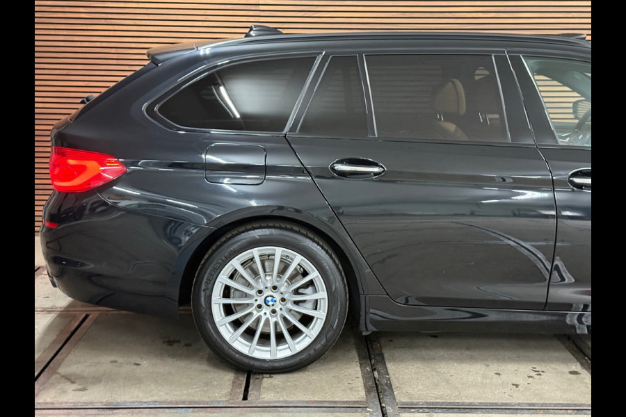 BMW 5 Serie Touring 530i High Executive | Shadow Line | Sportline | Pano | 360° | CoPilot | Parking Pack