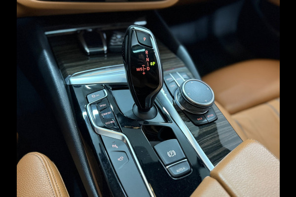 BMW 5 Serie Touring 530i High Executive | Shadow Line | Sportline | Pano | 360° | CoPilot | Parking Pack