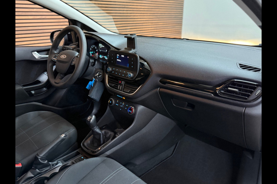 Ford Fiesta 1.1 Trend 5 deurs | Cruise Control | Airco | NAP | Bluetooth | Verwarmde Voorruit