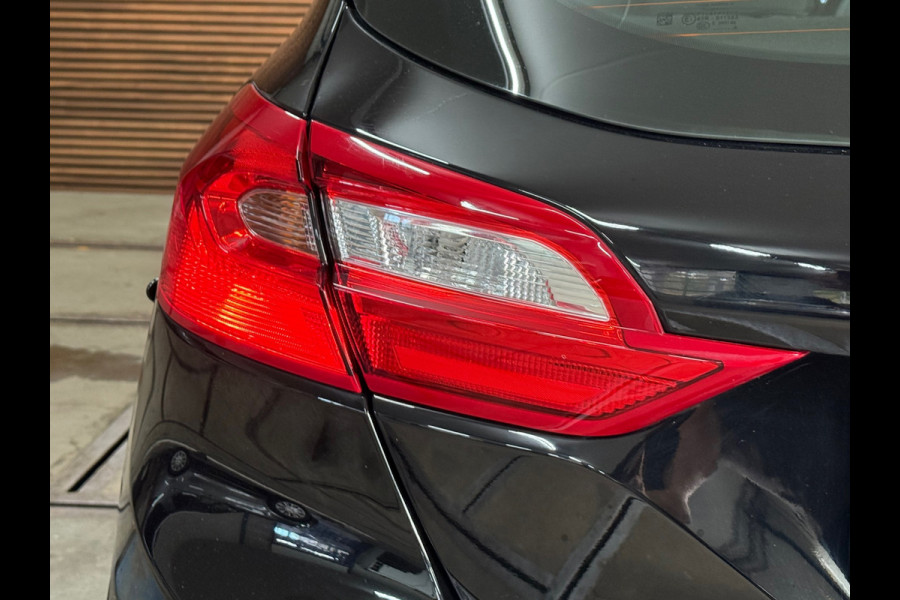 Ford Fiesta 1.1 Trend 5 deurs | Cruise Control | Airco | NAP | Bluetooth | Verwarmde Voorruit