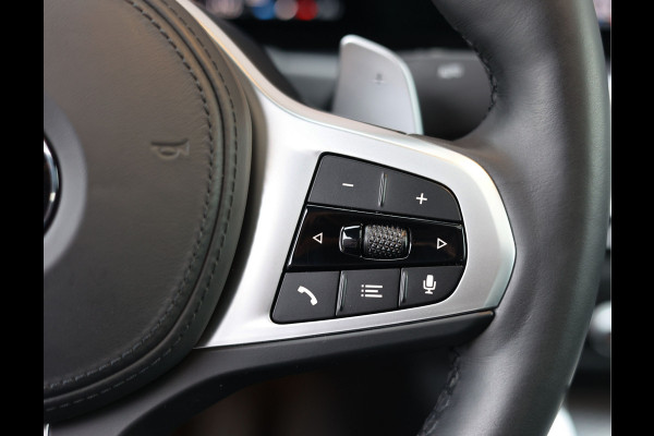 BMW 4 Serie Coupé 420i | M-Sport - HUD - Schuifdak