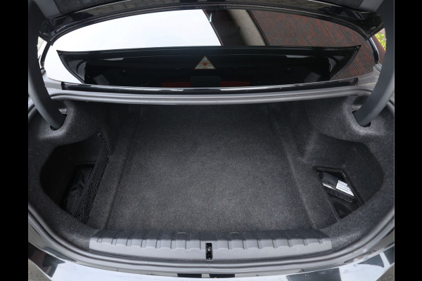 BMW 4 Serie Coupé 420i | M-Sport - HUD - Schuifdak