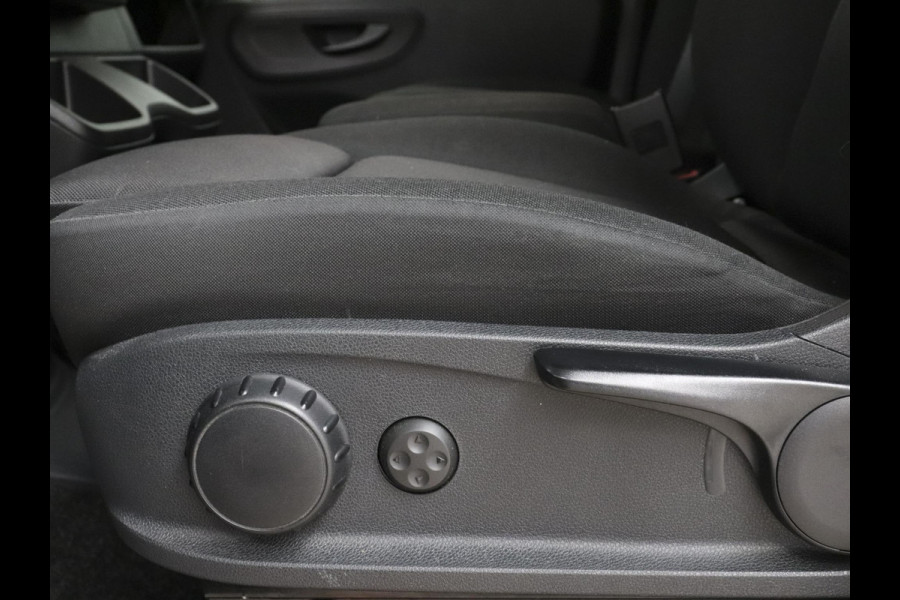 Mercedes-Benz Sprinter 315 L2H2 Automaat Airco Camera Navigatie MBUX Trekhaak Euro6