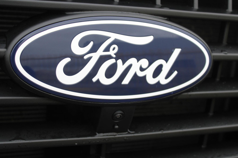 Ford Transit Custom 300 2.0 TDCI Dubbele Cabine L1H1 Limited | Trekhaak | Driver Assistance Pack | Stuurwielverwarming | Dubbele Zijschuifdeur | Camera | Navigatie