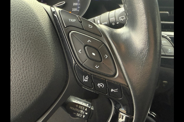 Toyota C-HR 1.8 Hybrid Bi-Tone Leder|Camera|Dealer Onderhouden