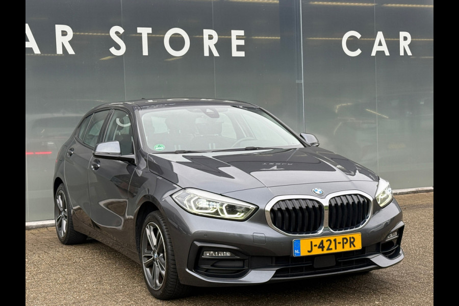BMW 1-serie 118i AUT Executive SPORT Sportstoelen|LED|Dealer Onderhouden