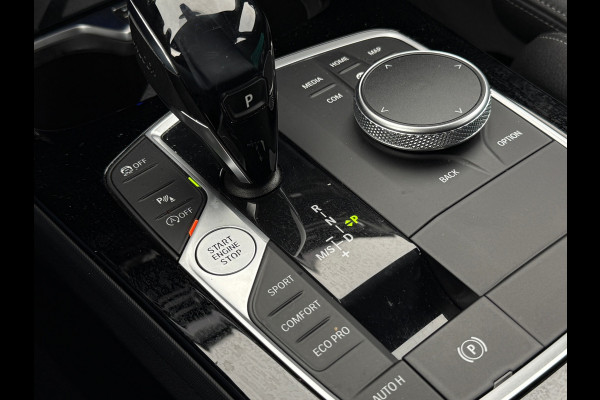 BMW 1-serie 118i AUT Executive SPORT Sportstoelen|LED|Dealer Onderhouden