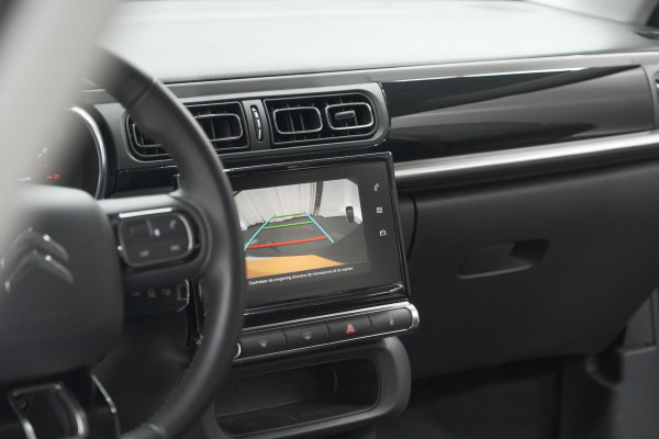 Citroën C3 PureTech 82 Shine | Trekhaak | Camera | Apple Carplay | Navigatie
