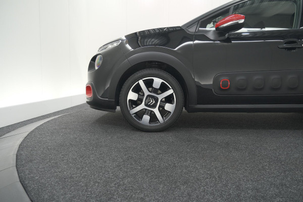 Citroën C3 PureTech 82 Shine | Trekhaak | Camera | Apple Carplay | Navigatie