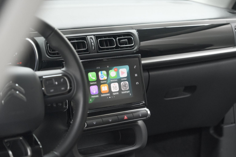 Citroën C3 PureTech 82 Shine | Trekhaak | Camera | Apple Carplay | Navigatie