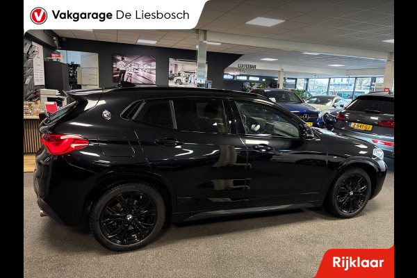 BMW X2 SDrive20i High Executive/M-pakket/leer/navi/camera/head up/stoelverw