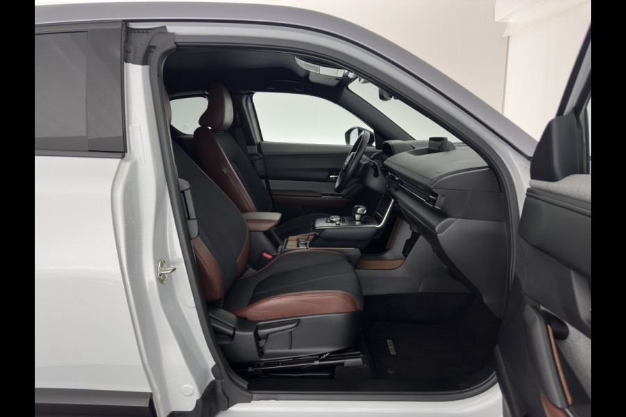 Mazda MX-30 e-SkyActiv 145 First Edition 36 kWh {SOH-94%} (INCL-BTW) Aut.*LEATHER-MICROFIBRE | FULL-LED | NAVI-FULLMAP | KEYLESS | BLIND-SPOT |  ADAPTIVE-CRUISE | HEAD-UP | CAMERA | DIGI-COCKPIT | MEMORY-PACK | SHIFT-PADDLES | 18"ALU*