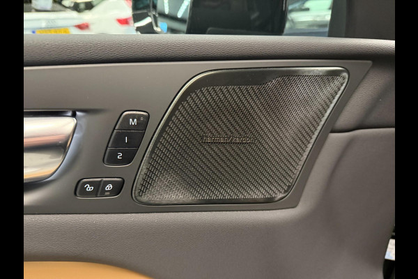 Volvo XC60 2.0 T8 Plug-in hybrid AWD 456PK BLACK-LINE R-DESIGN PANO/360CAM/H&K/STOEL-M/CARPLAY/