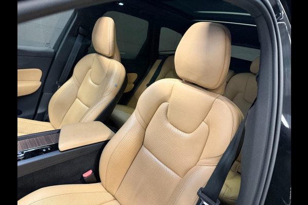 Volvo XC60 2.0 T8 Plug-in hybrid AWD 456PK BLACK-LINE R-DESIGN PANO/360CAM/H&K/STOEL-M/CARPLAY/