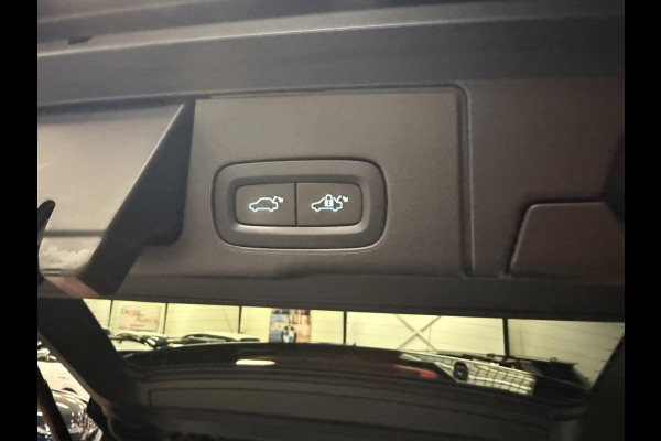 Volvo XC60 2.0 T8 Plug-in hybrid AWD 456PK BLACK-LINE R-DESIGN PANO/360CAM/H&K/STOEL-M/CARPLAY/