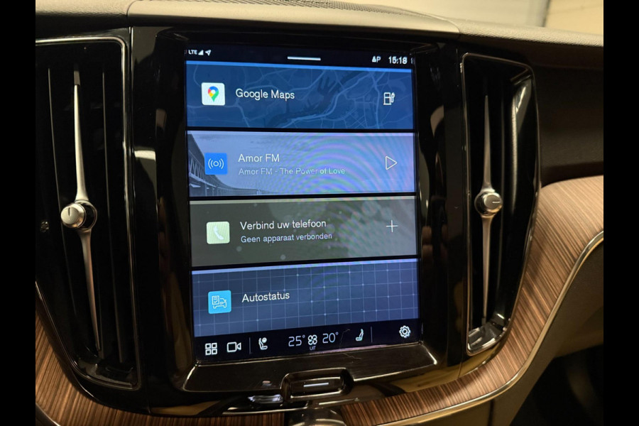 Volvo XC60 2.0 T8 Plug-in hybrid AWD 456PK BLACK-LINE R-DESIGN PANO/360CAM/H&K/STOEL-M/CARPLAY/