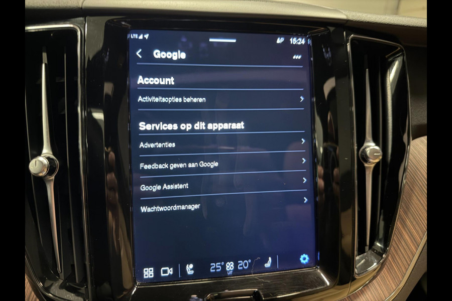 Volvo XC60 2.0 T8 Plug-in hybrid AWD 456PK BLACK-LINE R-DESIGN PANO/360CAM/H&K/STOEL-M/CARPLAY/