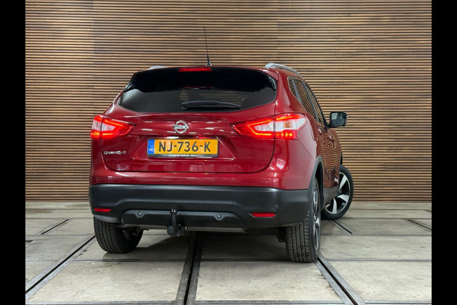 Nissan QASHQAI 1.6 N-Vision 163 PK | Pano | Trekhaak | 360° Camera | Cruise Control | Navigatie | Half leder
