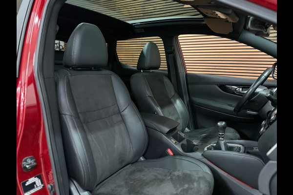 Nissan QASHQAI 1.6 N-Vision 163 PK | Pano | Trekhaak | 360° Camera | Cruise Control | Navigatie | Half leder