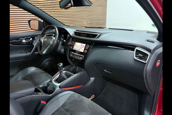 Nissan QASHQAI 1.6 N-Vision 163 PK | Pano | Trekhaak | 360° Camera | Cruise Control | Navigatie | Half leder