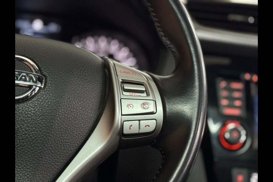 Nissan QASHQAI 1.6 N-Vision 163 PK | Pano | Trekhaak | 360° Camera | Cruise Control | Navigatie | Half leder