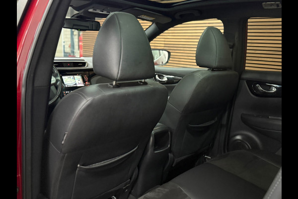 Nissan QASHQAI 1.6 N-Vision 163 PK | Pano | Trekhaak | 360° Camera | Cruise Control | Navigatie | Half leder