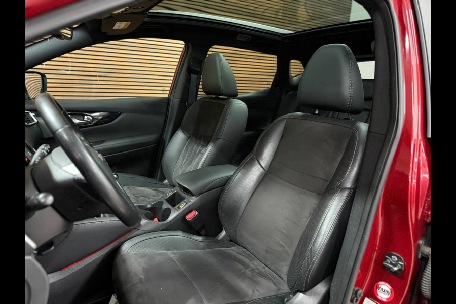 Nissan QASHQAI 1.6 N-Vision 163 PK | Pano | Trekhaak | 360° Camera | Cruise Control | Navigatie | Half leder