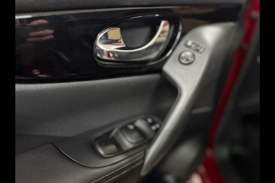 Nissan QASHQAI 1.6 N-Vision 163 PK | Pano | Trekhaak | 360° Camera | Cruise Control | Navigatie | Half leder