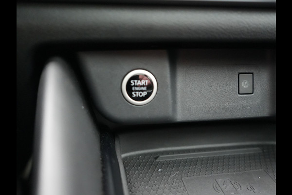 Nissan QASHQAI 1.3 MHEV N-Connecta 158pk Automaat | Panodak | Trekhaak Afn. | Adaptive Cruise | 360 Camera | Keyless | BLIS | Virtual | Apple Carplay | 18"L.M |