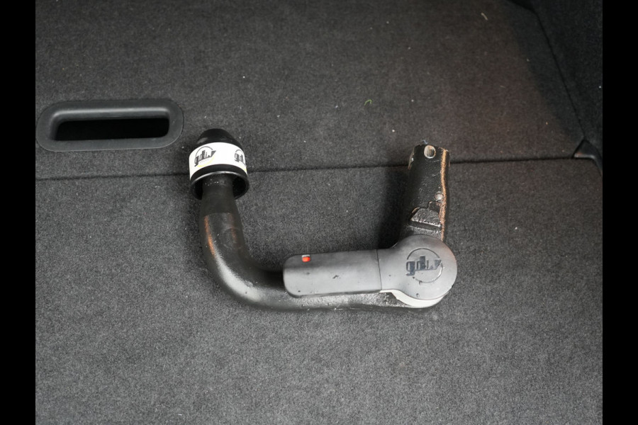 Nissan QASHQAI 1.3 MHEV N-Connecta 158pk Automaat | Panodak | Trekhaak Afn. | Adaptive Cruise | 360 Camera | Keyless | BLIS | Virtual | Apple Carplay | 18"L.M |