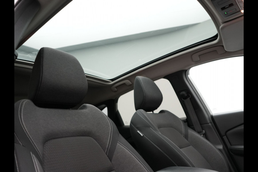 Nissan QASHQAI 1.3 MHEV N-Connecta 158pk Automaat | Panodak | Trekhaak Afn. | Adaptive Cruise | 360 Camera | Keyless | BLIS | Virtual | Apple Carplay | 18"L.M |