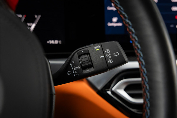 BMW 3 Serie Touring M3 xDrive Competition - Individual Kyalami - Drivers Package