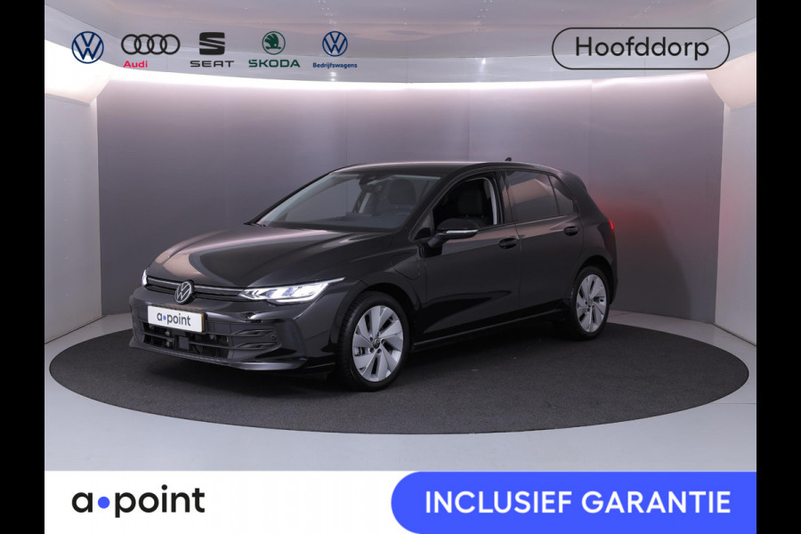 Volkswagen Golf 1.5 eHybrid Life Edition 204 pk Automaat (DSG) | Verlengde garantie | Navigatie via App | Parkeersensoren (Park assist) | Achteruitrijcamera | Stoelverwarming |