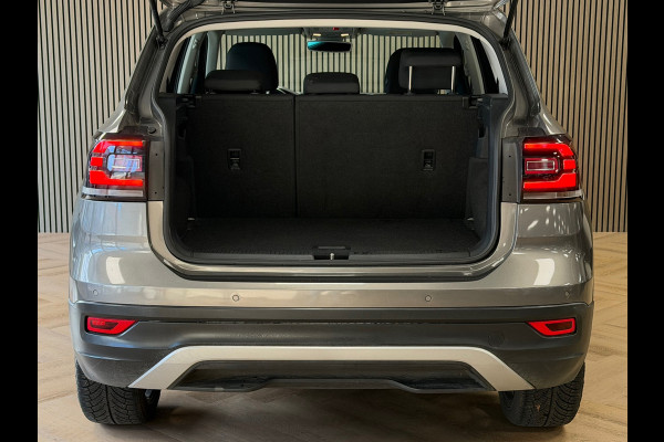 Volkswagen T-Cross 1.0 TSI Style AUT. NAVIGATIE CAMERA APPLE CARPLAY PDC CRUISE STOELVERWARMING KEYLESS-GO START/STOP