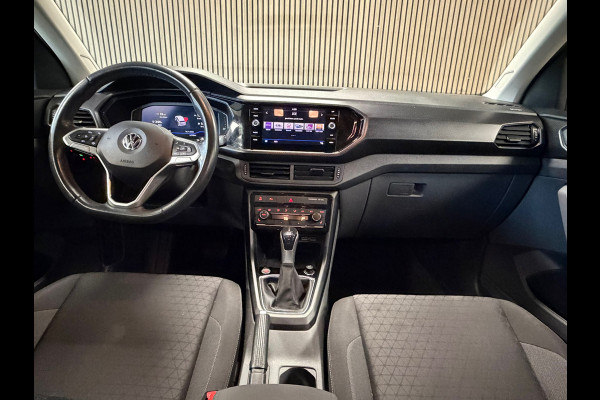 Volkswagen T-Cross 1.0 TSI Style AUT. NAVIGATIE CAMERA APPLE CARPLAY PDC CRUISE STOELVERWARMING KEYLESS-GO START/STOP