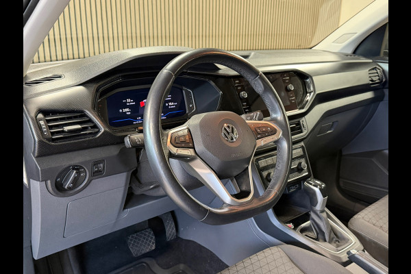 Volkswagen T-Cross 1.0 TSI Style AUT. NAVIGATIE CAMERA APPLE CARPLAY PDC CRUISE STOELVERWARMING KEYLESS-GO START/STOP