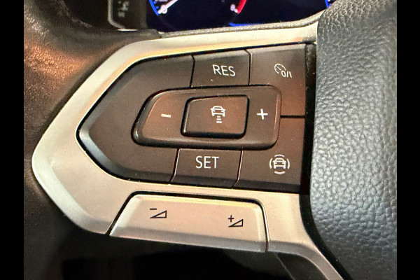 Volkswagen T-Cross 1.0 TSI Style AUT. NAVIGATIE CAMERA APPLE CARPLAY PDC CRUISE STOELVERWARMING KEYLESS-GO START/STOP