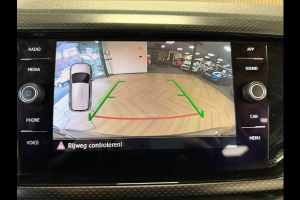 Volkswagen T-Cross 1.0 TSI Style AUT. NAVIGATIE CAMERA APPLE CARPLAY PDC CRUISE STOELVERWARMING KEYLESS-GO START/STOP