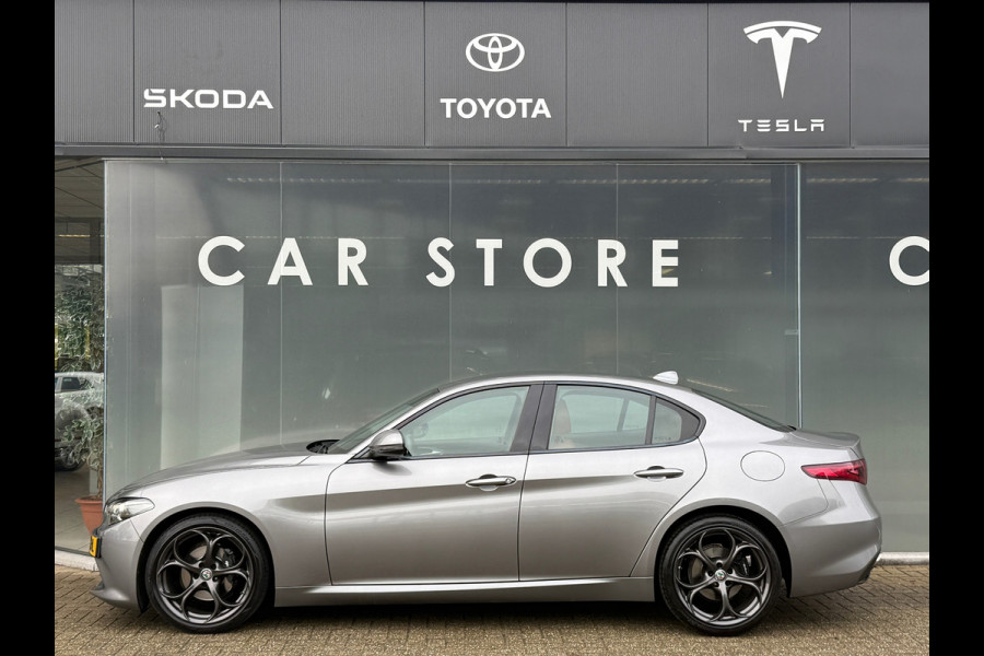 Alfa Romeo Giulia 2.0T Super 200PK